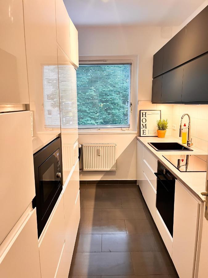 ברלין 01 Bedroom In Mitte-Up To 5 People-Private Free Parking מראה חיצוני תמונה